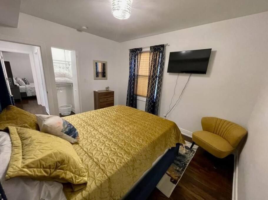 The Blue Golden Luxury Modern 3- Bedroom Apartment In شيكاغو المظهر الخارجي الصورة
