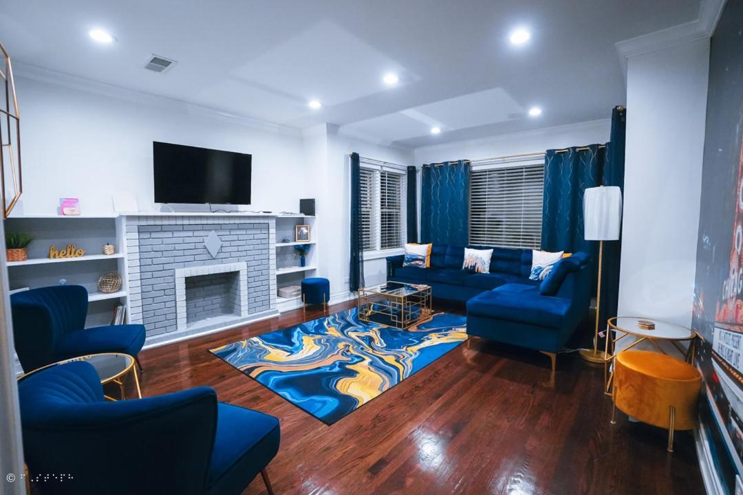The Blue Golden Luxury Modern 3- Bedroom Apartment In شيكاغو المظهر الخارجي الصورة