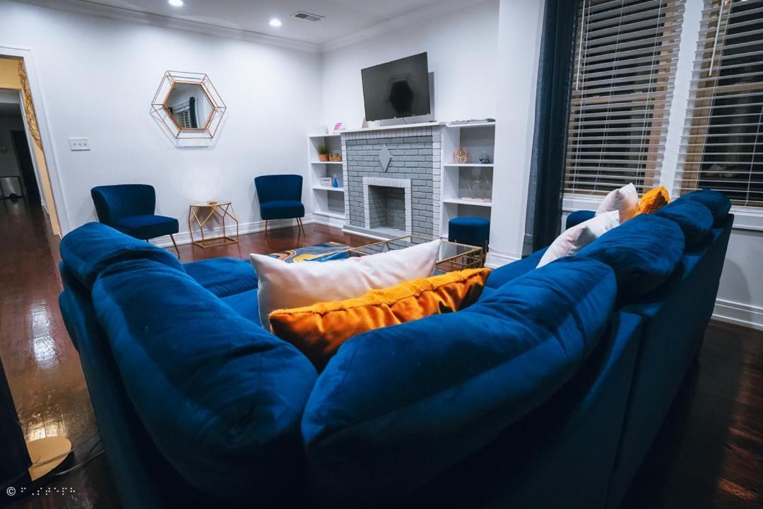 The Blue Golden Luxury Modern 3- Bedroom Apartment In شيكاغو المظهر الخارجي الصورة